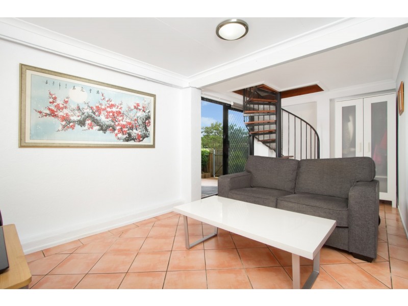 4/398 Old Cleveland Road, Coorparoo QLD 4151