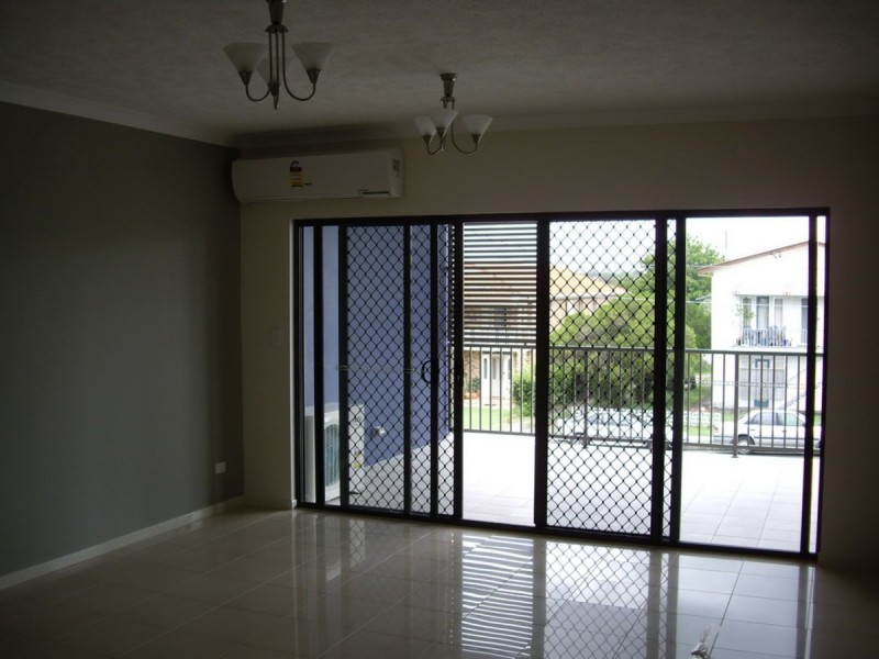 4/296 Cornwall Street, Greenslopes QLD 4120