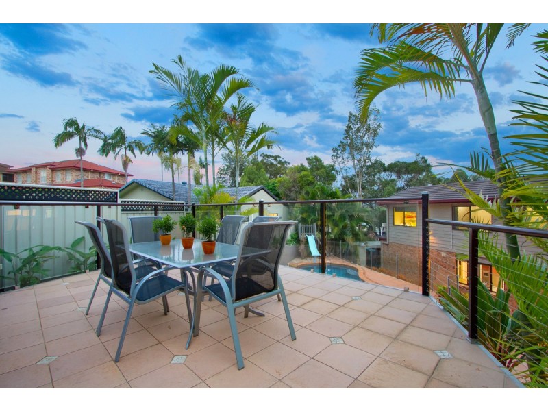 17 Warenda Street, Carina Heights QLD 4152