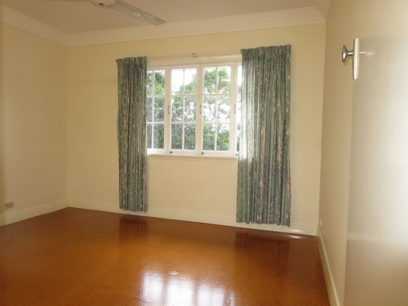 116 Chatsworth Road, Coorparoo QLD 4151