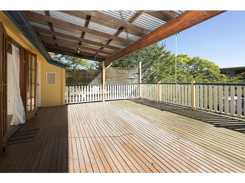 54 Rutland Street, Coorparoo QLD 4151