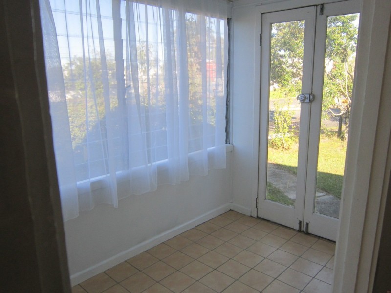 73 Fegen Drive, Moorooka QLD 4105