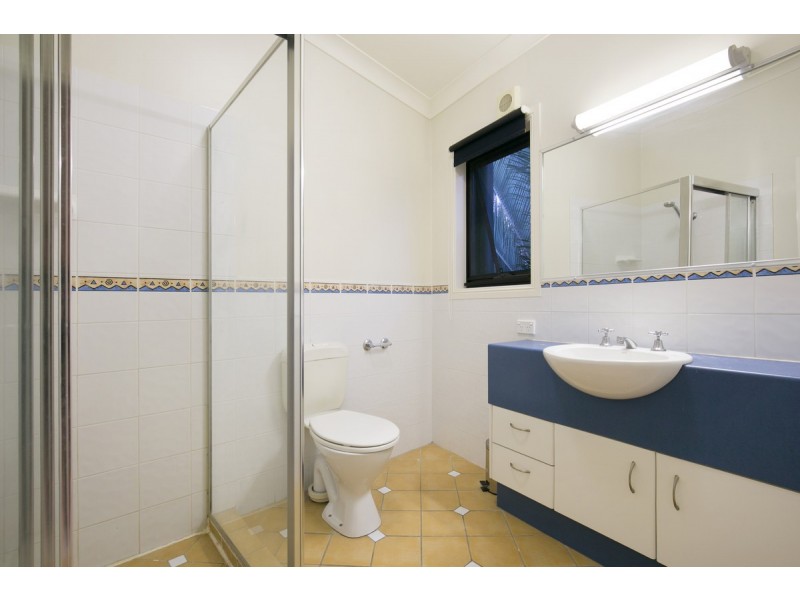 9 Christian Street, Clayfield QLD 4011