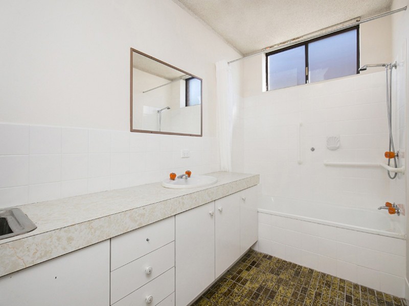 2/12 Joffre Street, Coorparoo QLD 4151