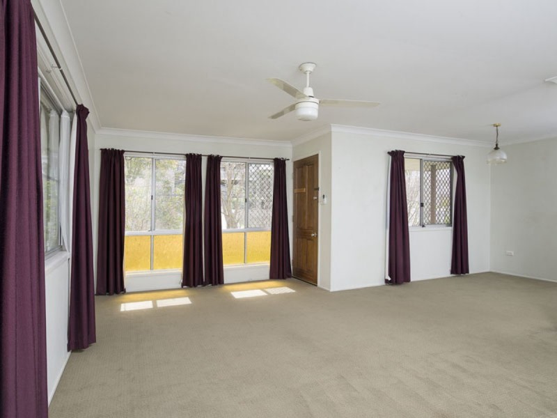 13 Pitney Street, Camp Hill QLD 4152