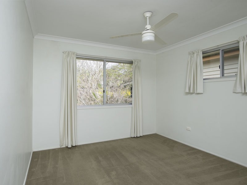 13 Pitney Street, Camp Hill QLD 4152