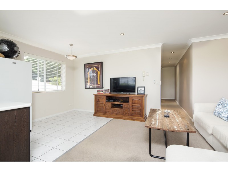 8/34 Pembroke Road, Coorparoo QLD 4151