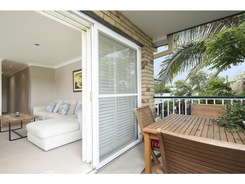 8/34 Pembroke Road, Coorparoo QLD 4151