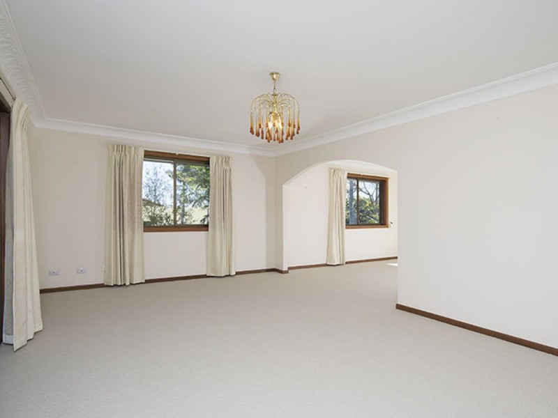 96 Kilmorey Street, Carindale QLD 4152