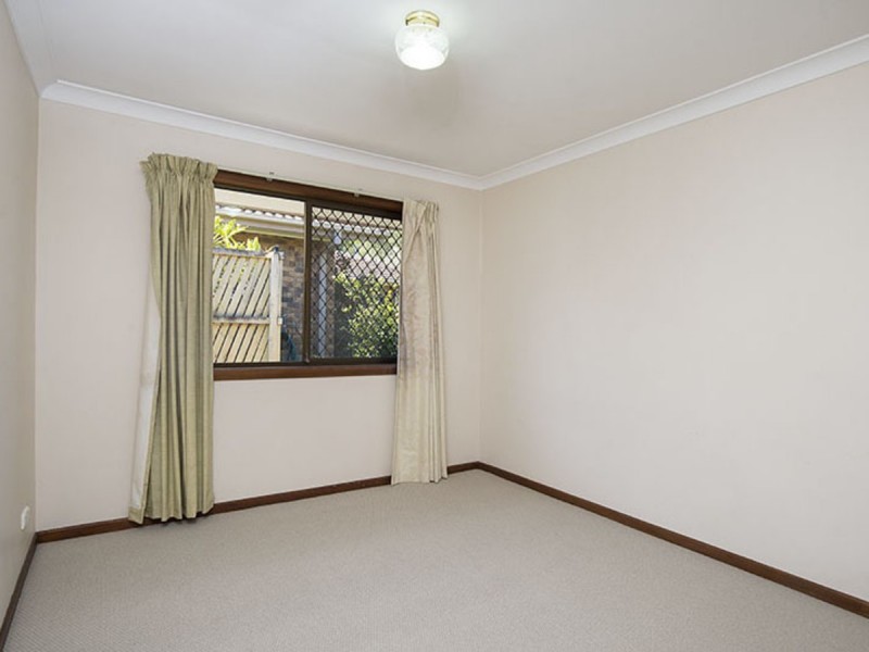 96 Kilmorey Street, Carindale QLD 4152