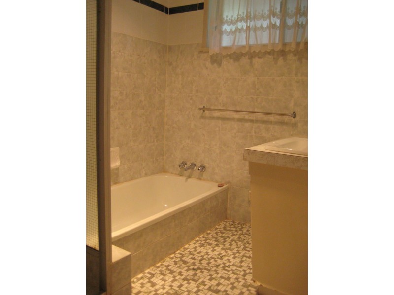 1 Ventura Street, Upper Mount Gravatt QLD 4122