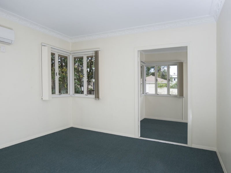 84 Sexton Street, Tarragindi QLD 4121