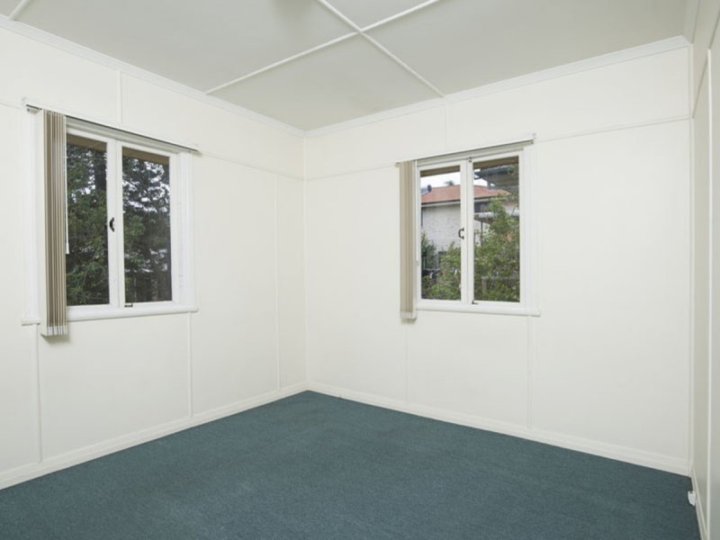 84 Sexton Street, Tarragindi QLD 4121