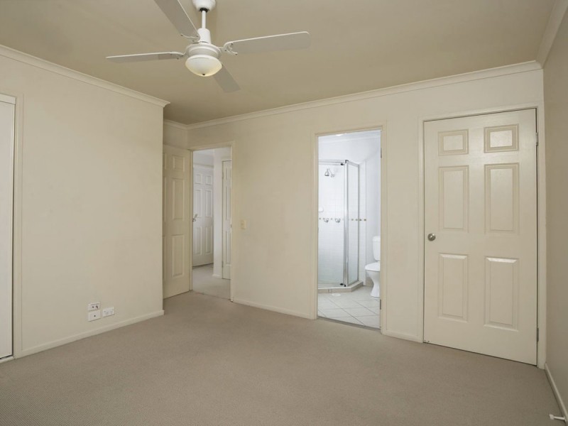 3/70 Douglas Street, Greenslopes QLD 4120
