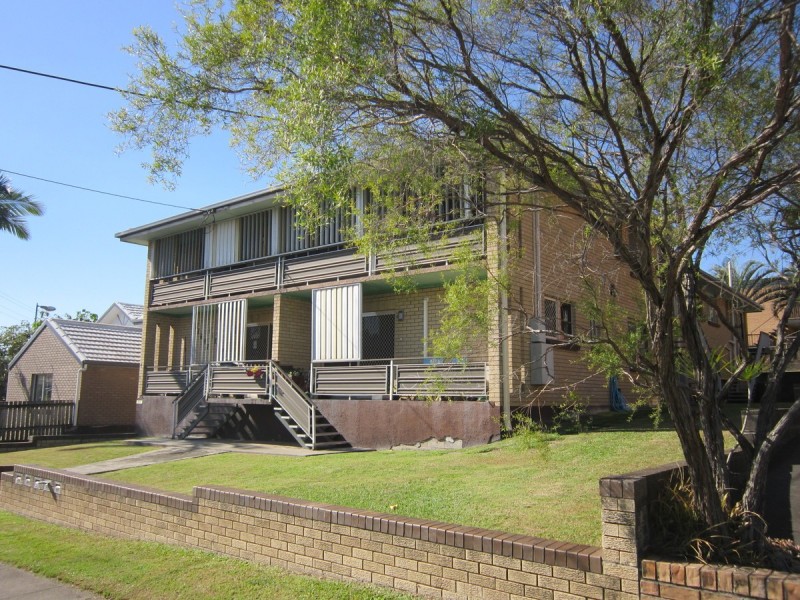 4/4 Nicklin Street, Coorparoo QLD 4151