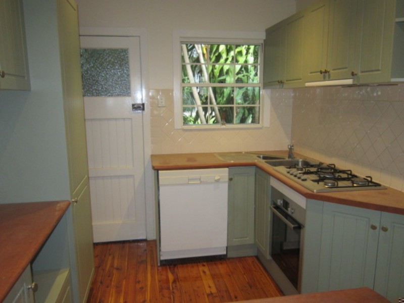 39 Crest Street, Mount Gravatt East QLD 4122