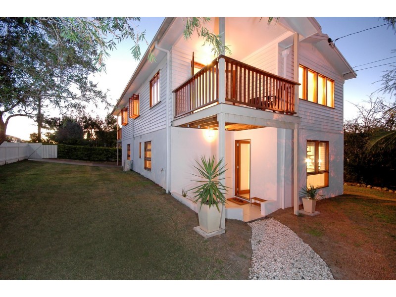 57 Molloy Road, Cannon Hill QLD 4170