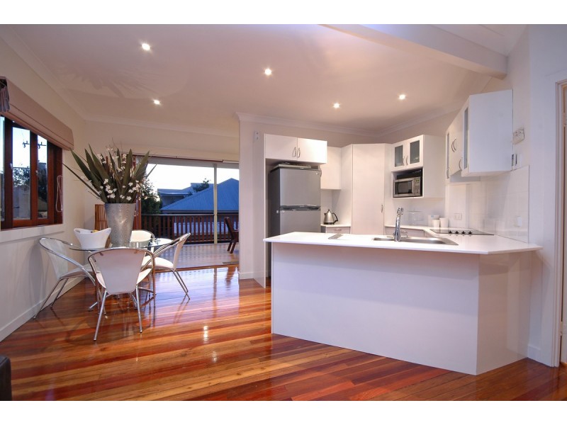 57 Molloy Road, Cannon Hill QLD 4170