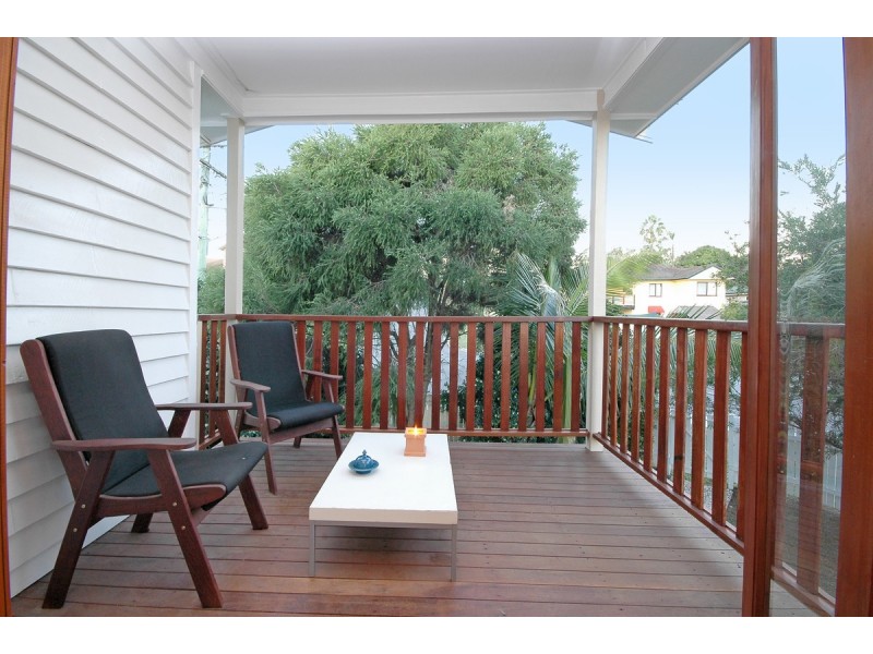 57 Molloy Road, Cannon Hill QLD 4170