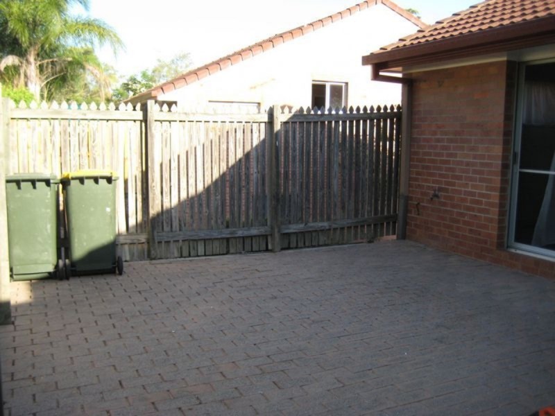 15/39 Barrett Street, Robertson QLD 4109