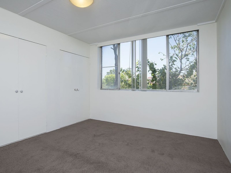 6/248 Cavendish Road, Coorparoo QLD 4151