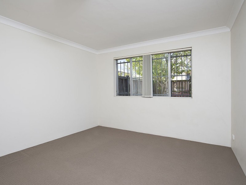 2/57 Rutland Street, Coorparoo QLD 4151