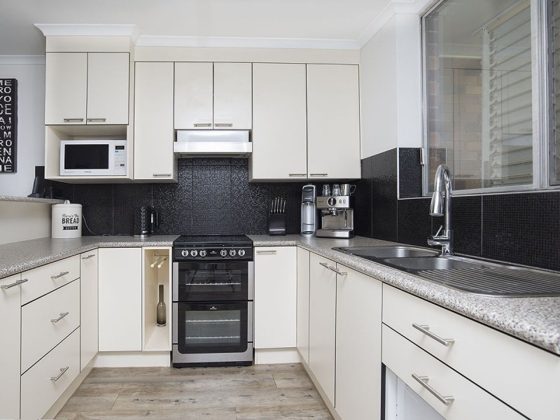 6/35 York Street, Coorparoo QLD 4151