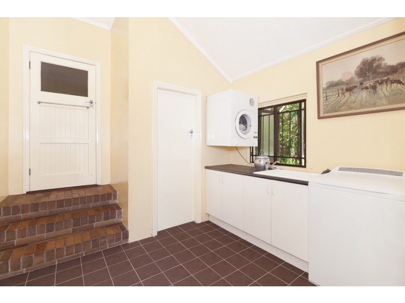 23 Palmer Street, Greenslopes QLD 4120