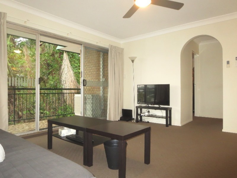 6/22 Stirrat Street, Coorparoo QLD 4151