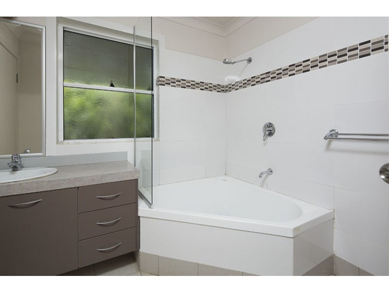 2/126 Grenfell Street, Mount Gravatt QLD 4122