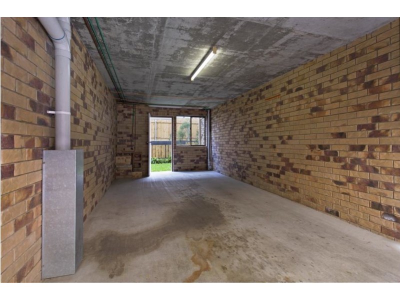 2/50 Knowsley Street, Greenslopes QLD 4120