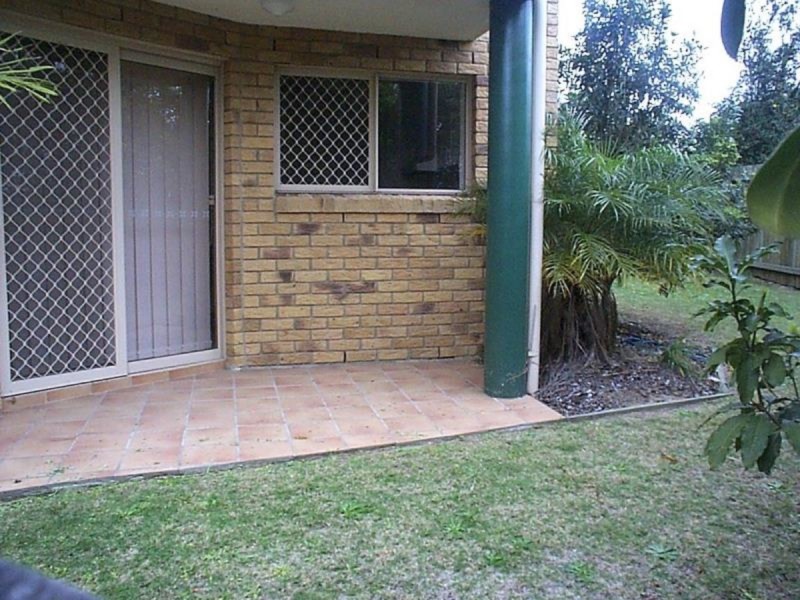 2/560 Old Cleveland Road, Camp Hill QLD 4152