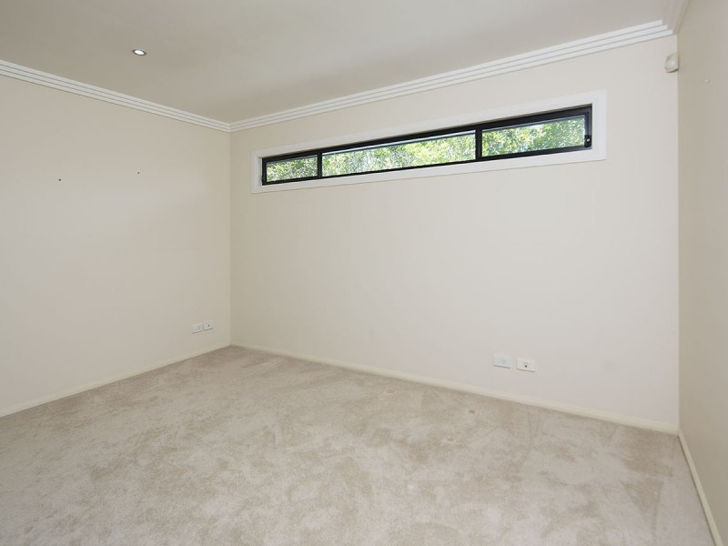 16 Glyn Street, Coorparoo QLD 4151
