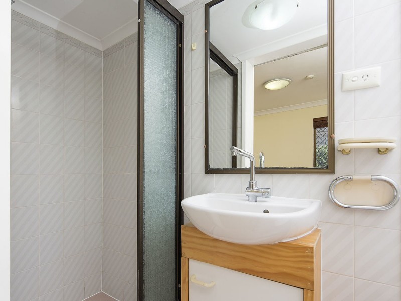 3/46 Eighth Avenue, Coorparoo QLD 4151