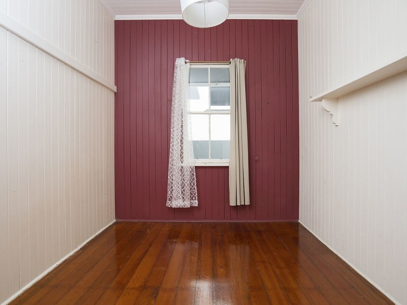 72 Lewin Street, Bardon QLD 4065