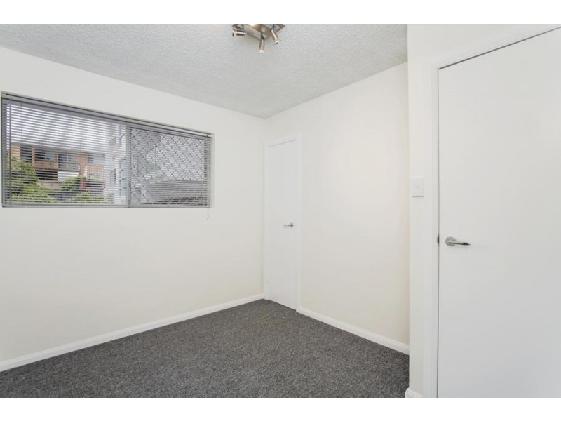 3/68 Pembroke Road, Coorparoo QLD 4151