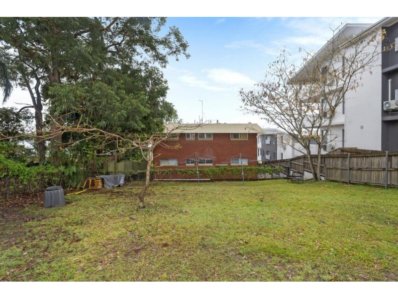 3/68 Pembroke Road, Coorparoo QLD 4151