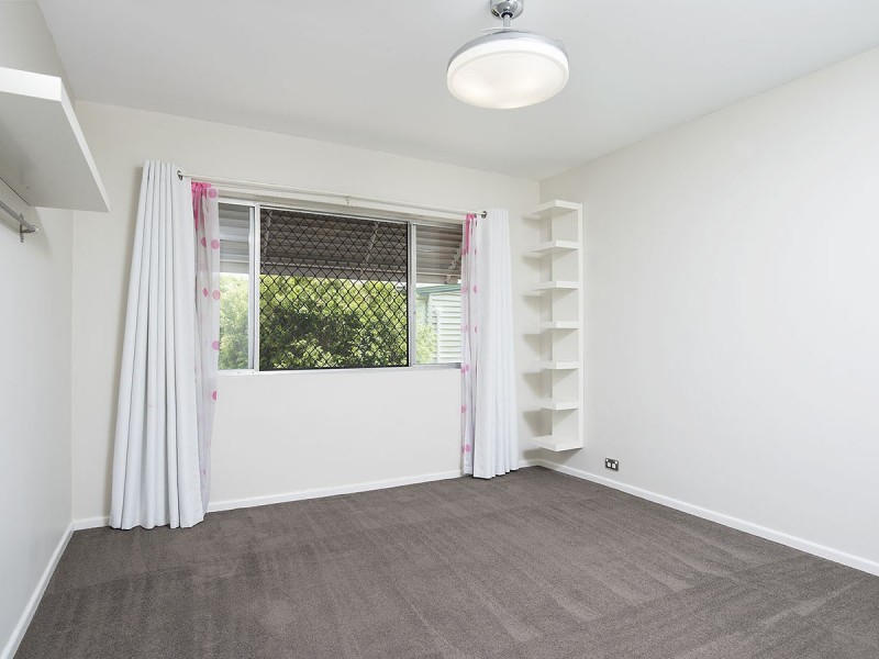 2/15 Dowar Street, Coorparoo QLD 4151