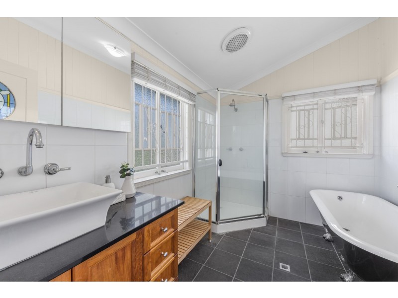 2 Fairy Street, Moorooka QLD 4105