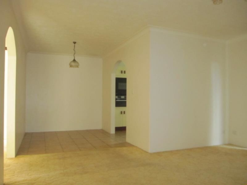 2/27 Joffre Street, Coorparoo QLD 4151