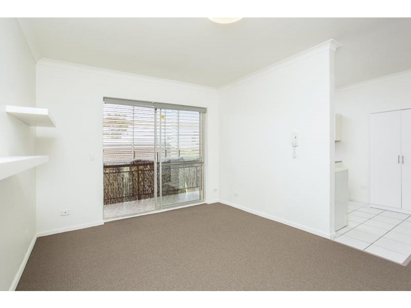 6/19 Weston Street, Coorparoo QLD 4151