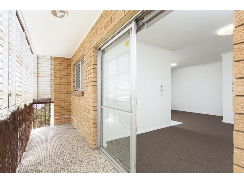 6/19 Weston Street, Coorparoo QLD 4151