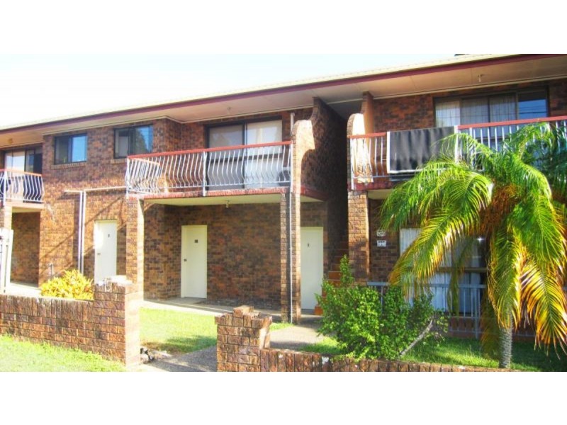 8/18 Rolle Street, Holland Park West QLD 4121