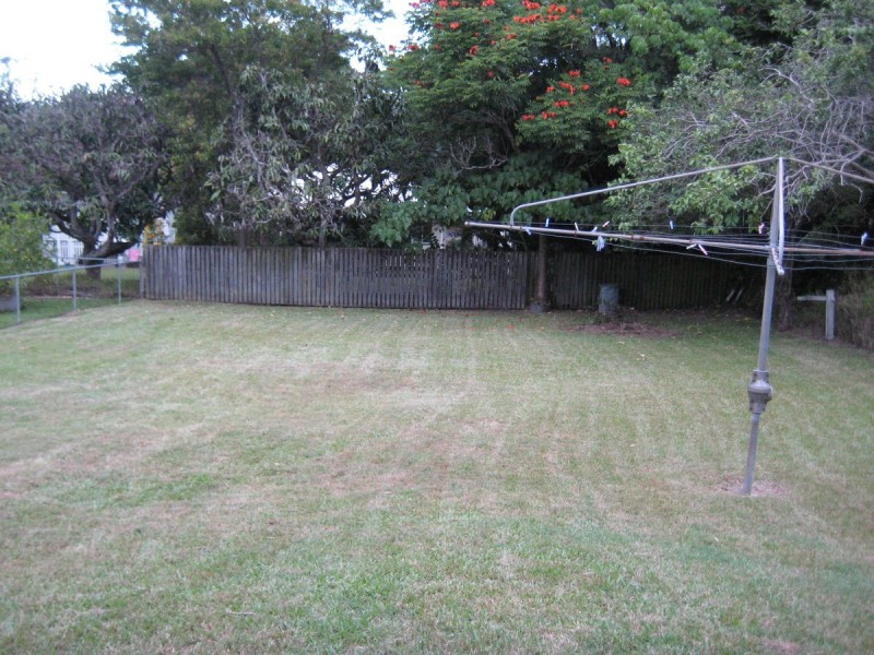 43 Woodrow Drive, Coorparoo QLD 4151