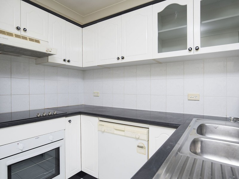 7/11 Shakespeare Street, Coorparoo QLD 4151