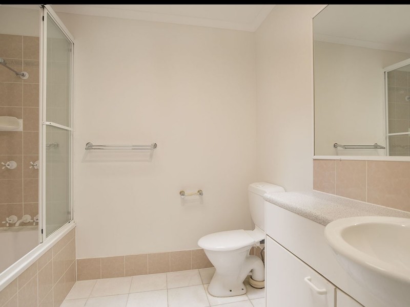 84/43 Scrub Road, Carindale QLD 4152