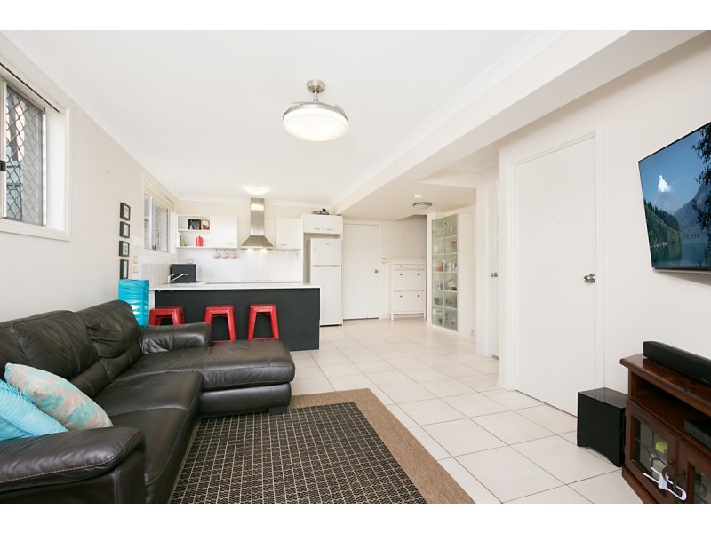 6/33 Derby Street, Coorparoo QLD 4151