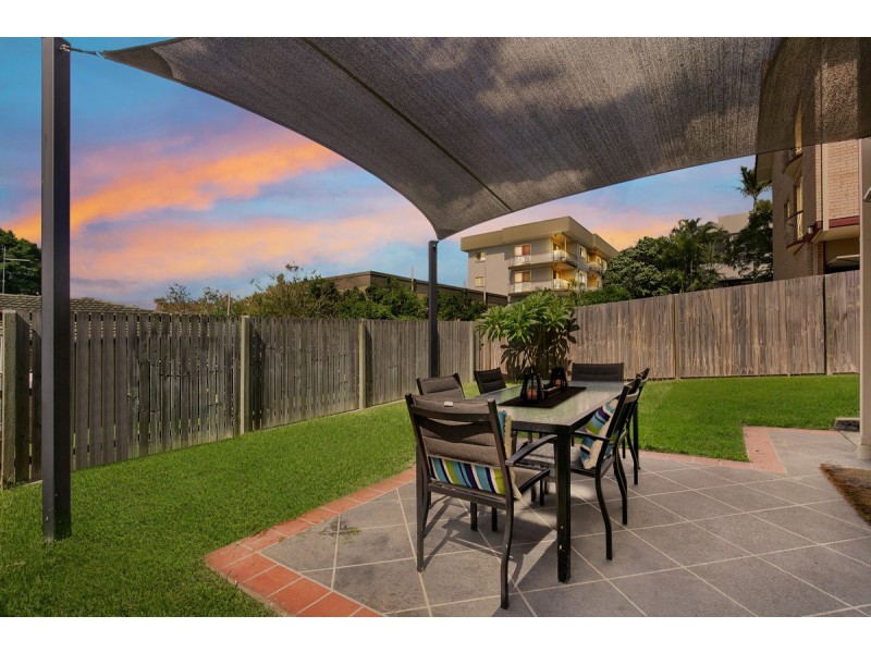 6/33 Derby Street, Coorparoo QLD 4151