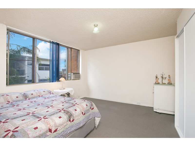 3/248 Cavendish Road, Coorparoo QLD 4151