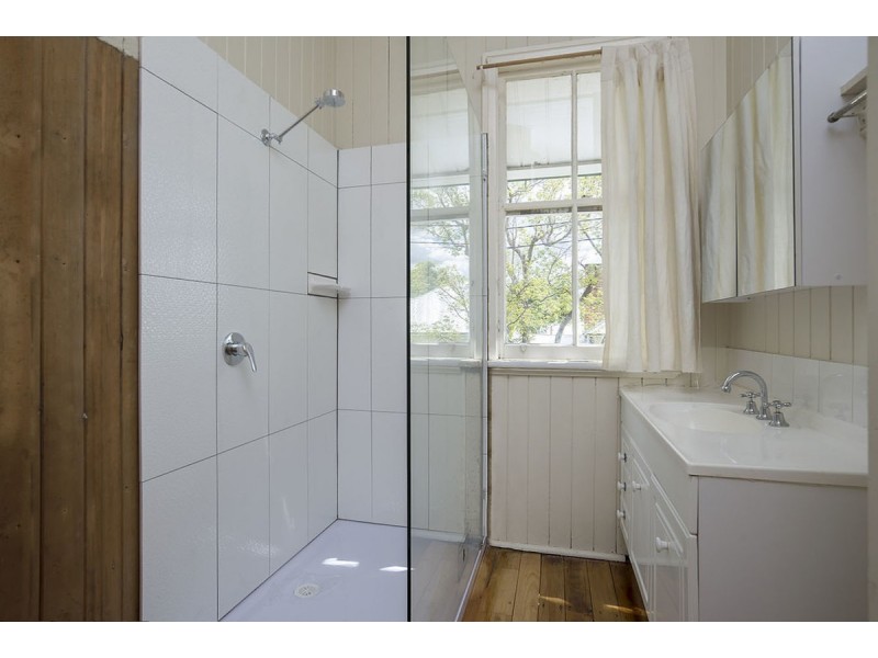 15 Abingdon Street, Woolloongabba QLD 4102